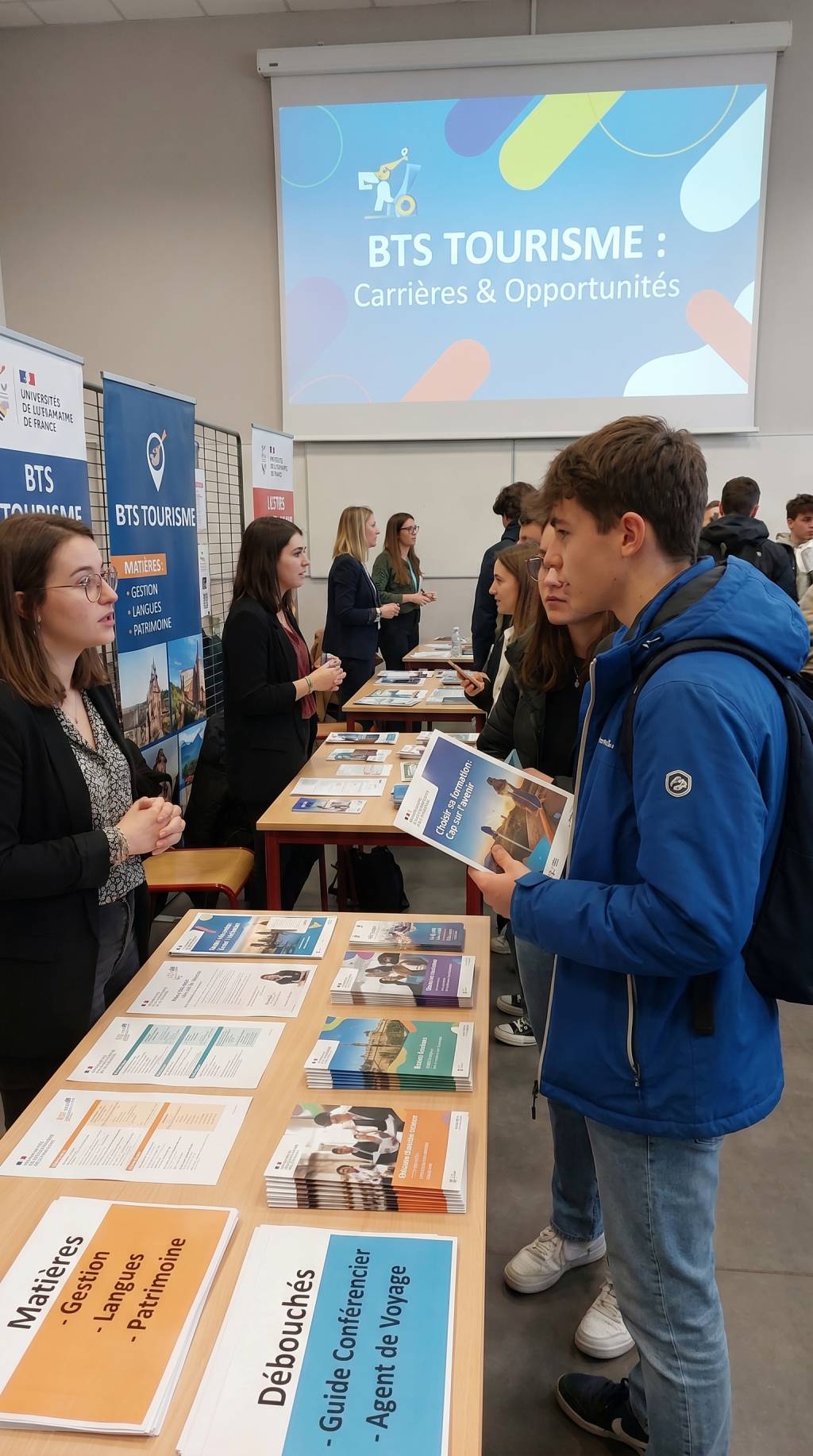 BTS tourisme : métiers, matières et débouchés pour bien choisir sa formation
