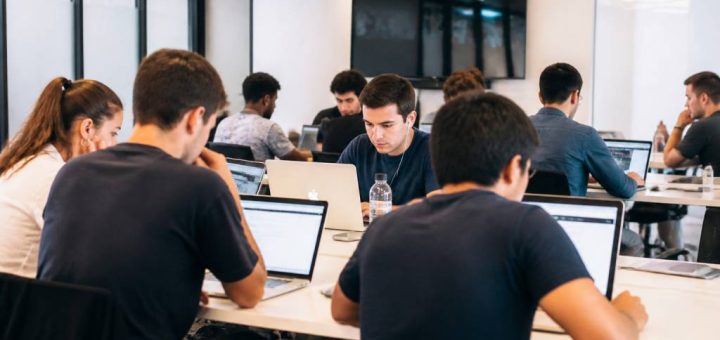 Ironhack Paris : formations, campus et débouchés en développement web et data