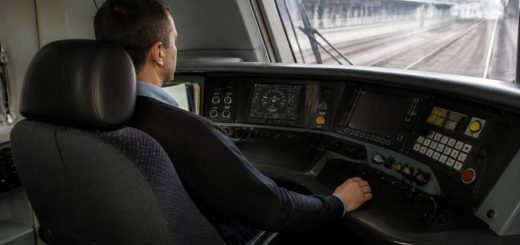 Combien gagne un conducteur de train : salaire, primes et évolution de carrière